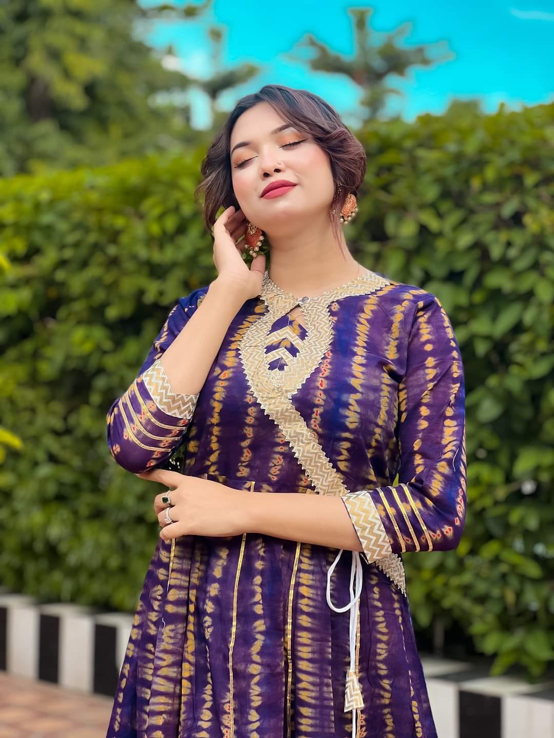 beauty-glazed-mud-qFhVqU